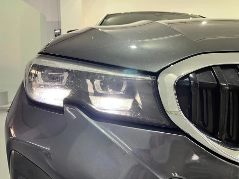 BMW 318 318D BERLINA