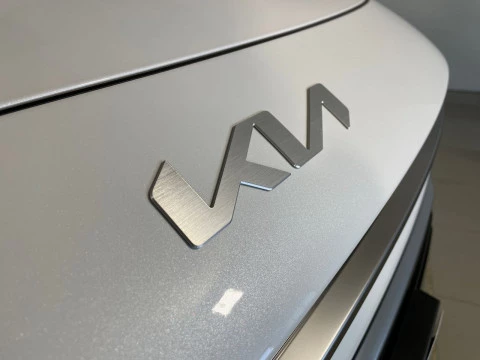 Kia Niro 1.6 GDi HEV 95kW (129CV) Drive