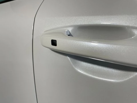 Kia Niro 1.6 GDi HEV 95kW (129CV) Drive