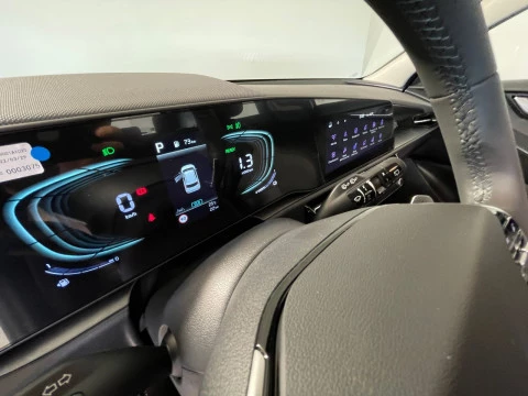 Kia Niro 1.6 GDi HEV 95kW (129CV) Drive