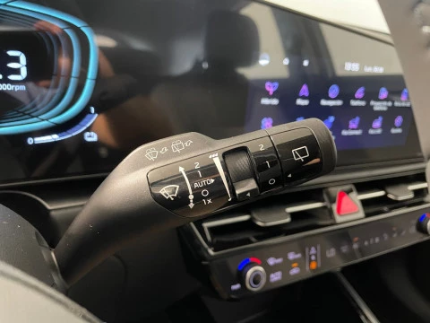 Kia Niro 1.6 GDi HEV 95kW (129CV) Drive