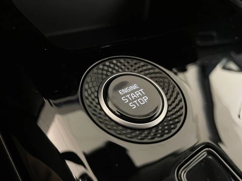 Kia Niro 1.6 GDi HEV 95kW (129CV) Drive