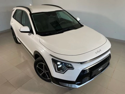 Kia Niro 1.6 GDi HEV 95kW (129CV) Drive