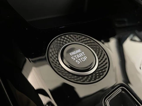 Kia Niro 1.6 GDi HEV 95kW (129CV) Drive