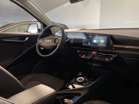 Kia Niro 1.6 GDi HEV 95kW (129CV) Drive