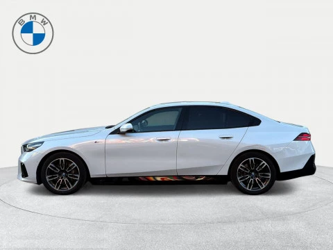 BMW i5 eDrive40