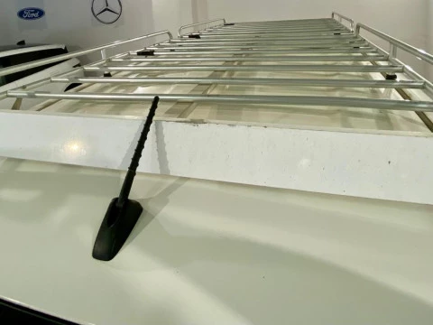 Toyota Hilux 2.4 D4D Cabina Doble VX