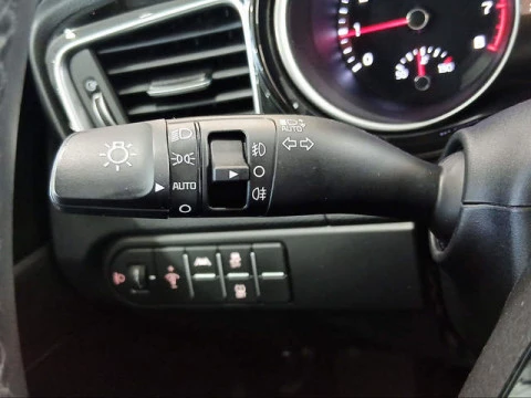 Kia XCeed 1.0 T-GDi Tech 74 kW (100 CV)