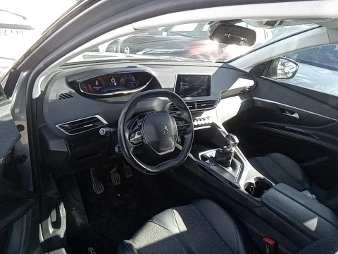 Peugeot 5008 Allure 1.5L BlueHDi 96kW (130CV) S&S