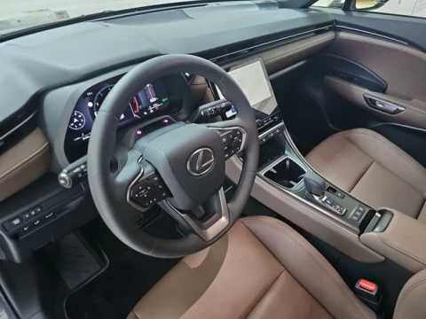 Lexus LBX 1.5 136cv HEV Elegant+