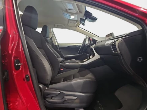 Lexus NX 2.5 300h Business Navigation 2WD