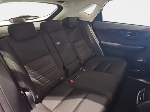 Lexus NX 2.5 300h Business Navigation 2WD