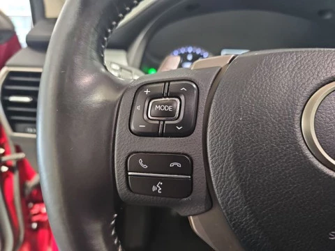 Lexus NX 2.5 300h Business Navigation 2WD