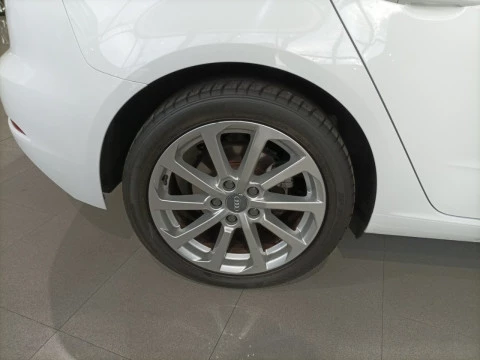 Audi A3 design edit 1.5 TFSI CoD EVO S tronic SB