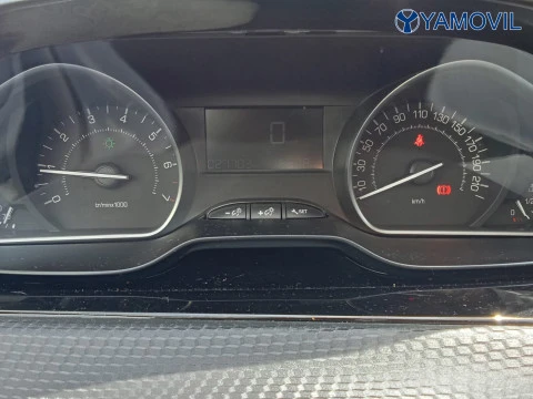 Peugeot 208 PureTech Signature 60 kW (82 CV)