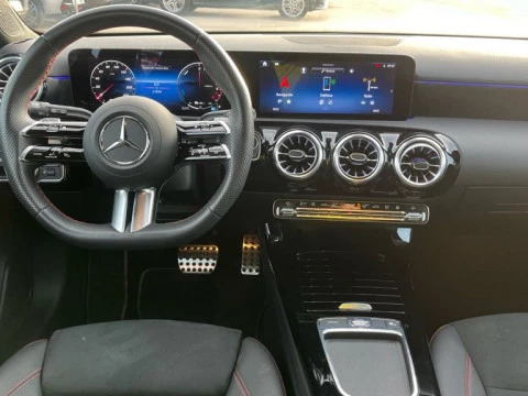 Mercedes-Benz Clase A 250 e Compacto