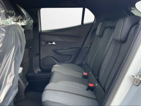 Peugeot 2008 Allure Puretech 100 S&S 6 Vel. MAN