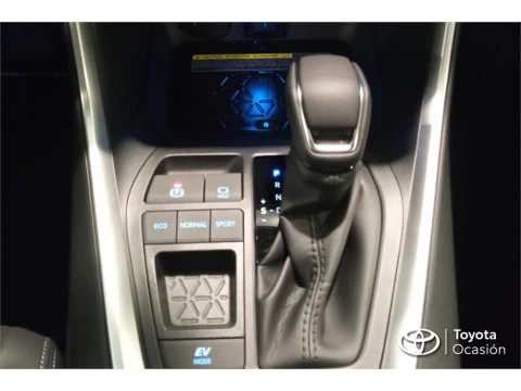 Toyota Rav4 5P LUXURY 220H e-CVT
