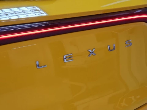 Lexus LBX 1.5 136cv HEV Emotion+