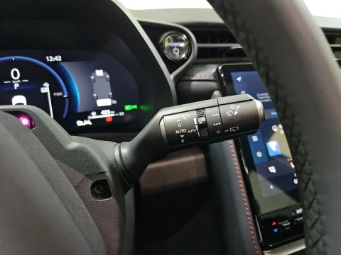 Lexus LBX 1.5 136cv HEV Emotion+