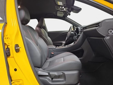 Lexus LBX 1.5 136cv HEV Emotion+