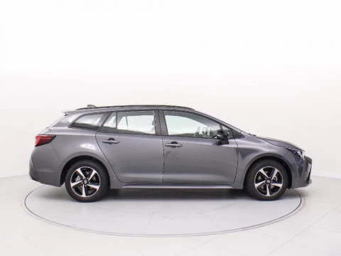 Toyota Corolla TOURING SPORTS 140H E-