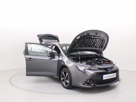 Toyota Corolla TOURING SPORTS 140H E-