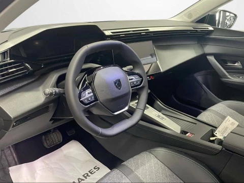 Peugeot 408 408 Allure Puretech 130 EAT8