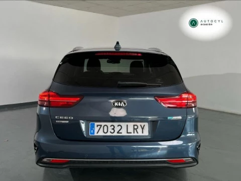 Kia Ceed Tourer Tourer 1.6 MHEV iMT 100kW GT Line