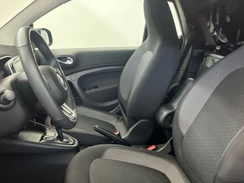 Smart fortwo 60kW(81CV) EQ cabrio