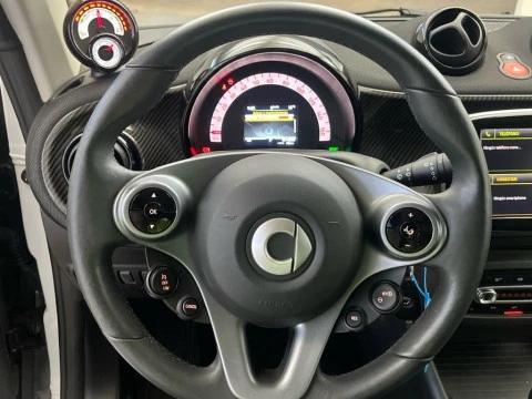 Smart fortwo 60kW(81CV) EQ cabrio