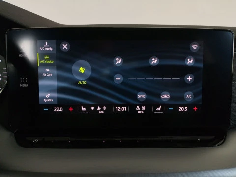 Skoda Octavia 1.5 TSI m-HEV 110kW(150CV) DSG Selection