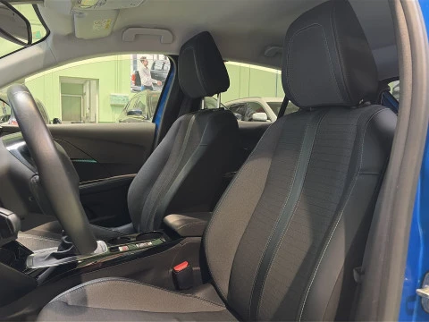 Peugeot 208 PureTech 100 Allure Pack 75 kW (100 CV)