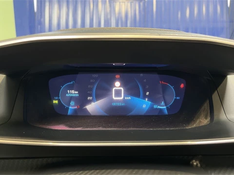 Peugeot 208 PureTech 100 Allure Pack 75 kW (100 CV)