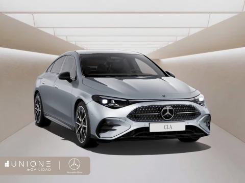 Mercedes-Benz Clase CLA  220 con tecnología híbrida