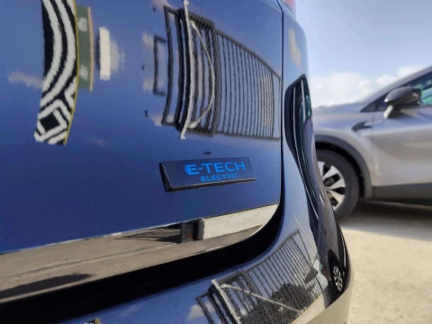 Renault Megane E-Tech  Esprit Alpine Autonomia Confort 160kW