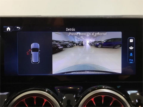 Mercedes-Benz GLA 200 D