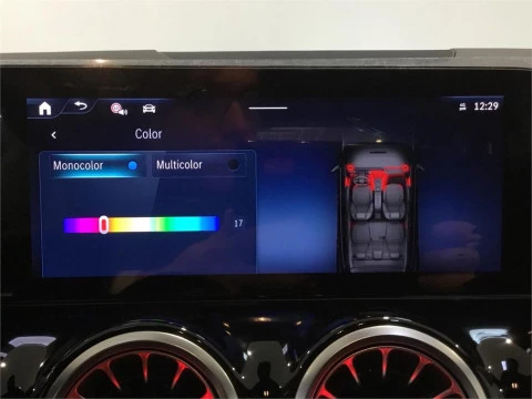 Mercedes-Benz GLA 200 D