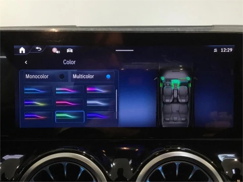 Mercedes-Benz GLA 200 D