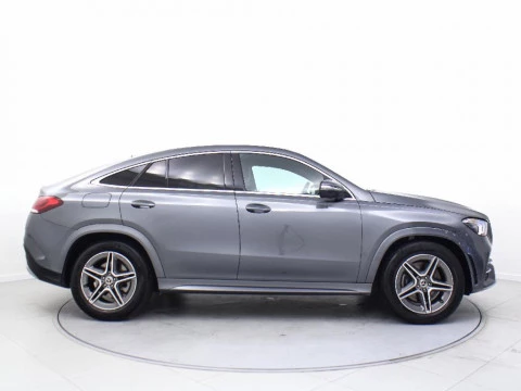Mercedes-Benz GLE GLE 300 D 4MATIC 330 5P COUPE