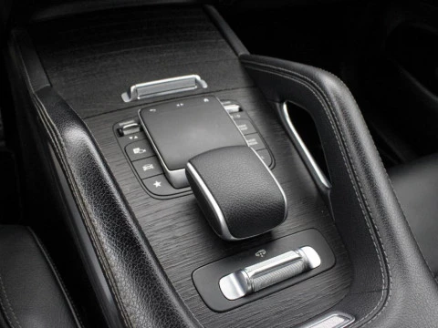 Mercedes-Benz GLE GLE 300 D 4MATIC 330 5P COUPE