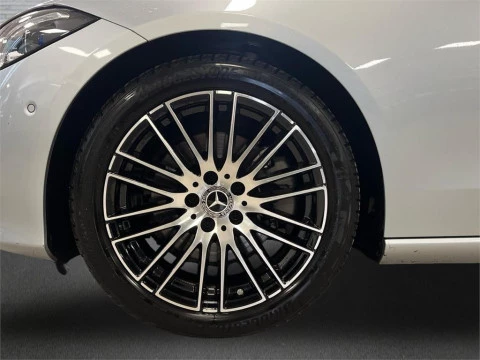 Mercedes-Benz Clase C 220 d Berlina