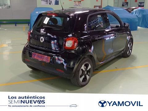 Smart forfour EQ 60 kW (82 CV)