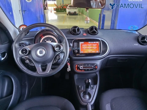 Smart forfour EQ 60 kW (82 CV)