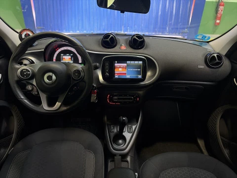 Smart forfour EQ 60 kW (82 CV)