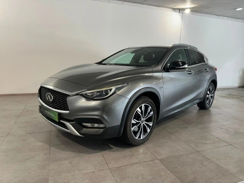 Infiniti QX30 2.2d Premium Tech 7DCT AWD