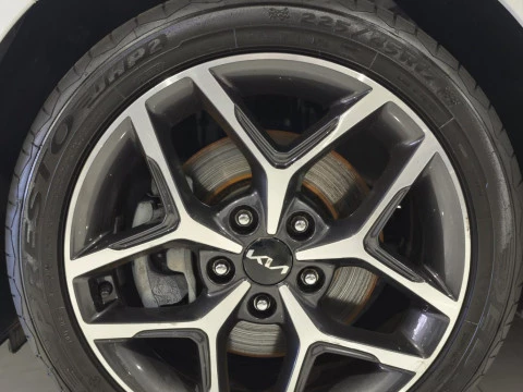 Kia Ceed 1.0 T-GDi 88kW (120CV) Tech