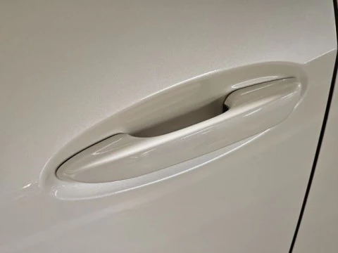 Lexus UX 2.0 250h Business