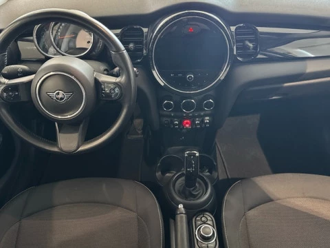 MINI Cabrio Cooper 100 kW (136 CV)