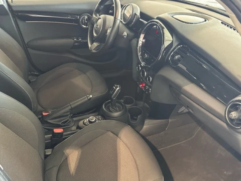 MINI Cabrio Cooper 100 kW (136 CV)